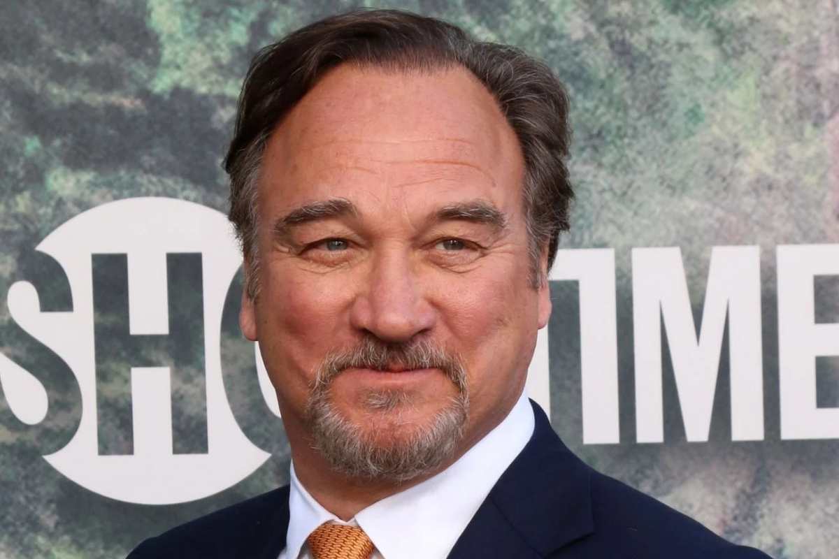 Jim Belushi Net Worth Early Years, Career, Personal Life & Property (1)