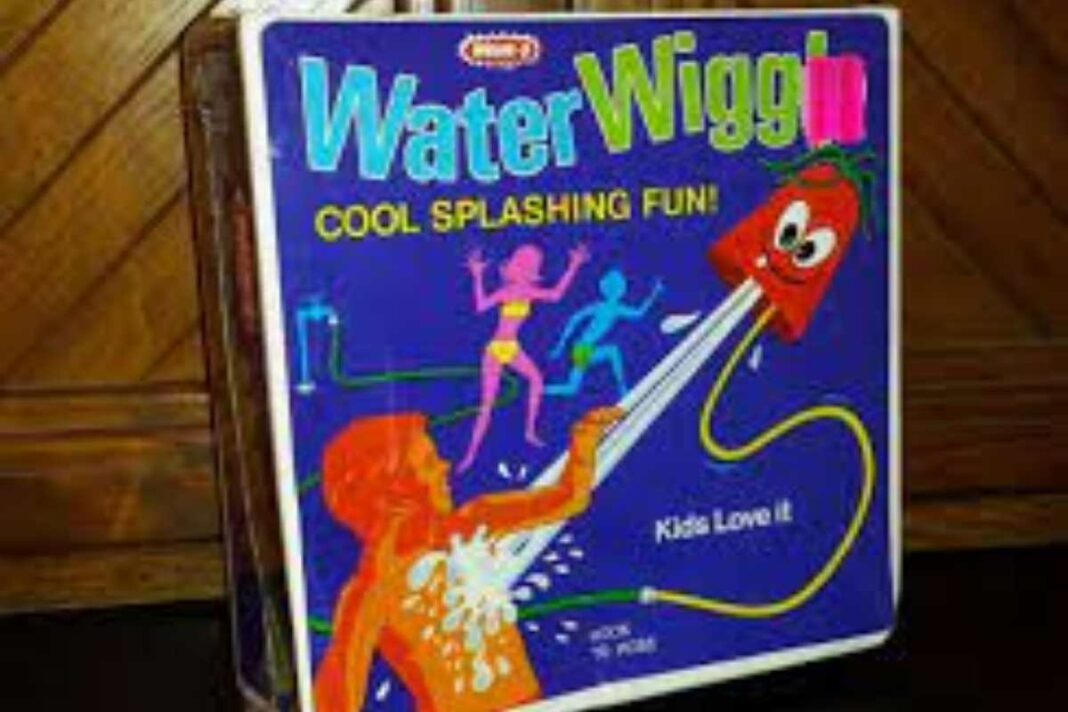 water wiggle hose toy