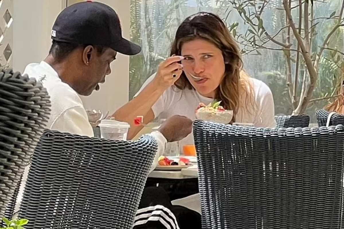 Chris Rock and Lake Bell Are Dating 