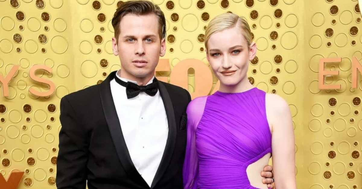 julia garner husband mark foster 