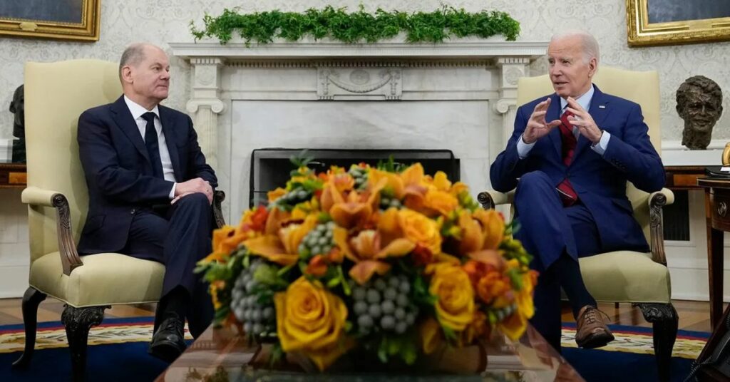 Biden and Scholz: The US and Germany are in 'lockstep' on the Ukraine conflict.